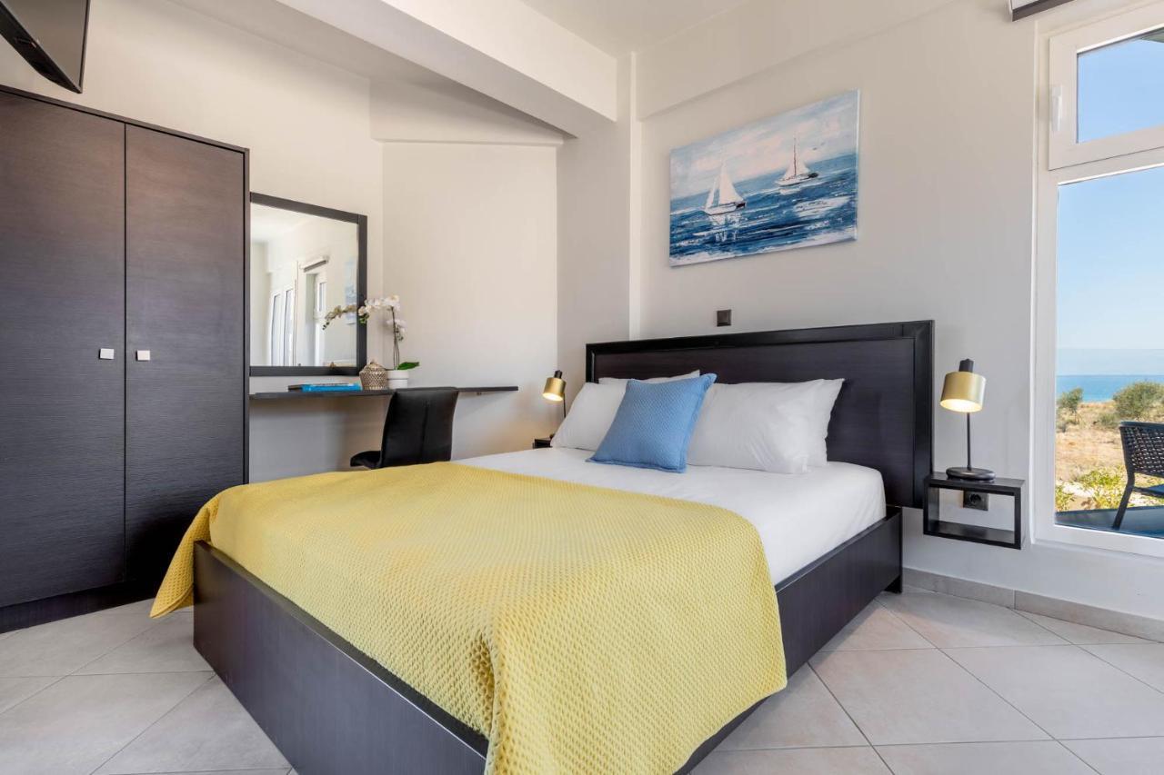 Diamond Kyparissia Suites Exterior foto